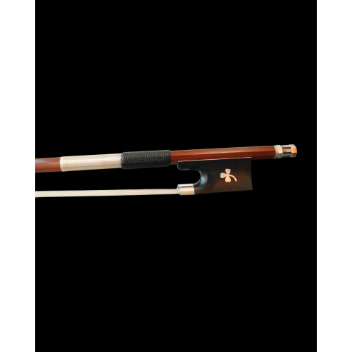 ARCO PER VIOLINO 4/4 IN PERNABUCO MONTATURA IN ARGENTO OCCHIO A QUADRIFOGLIO